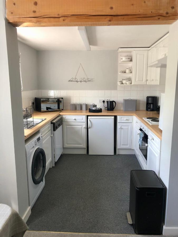 The Annexe At Walnut Tree Cottage Hope under Dinmore Exteriör bild